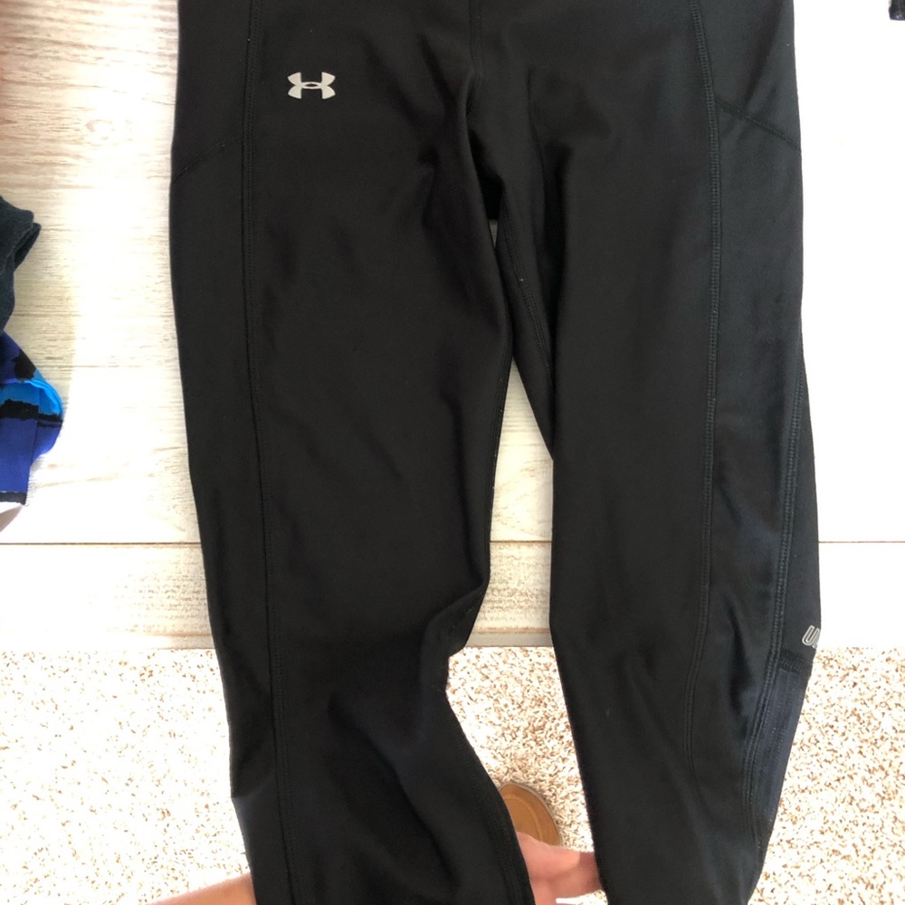 Under armour crop leggings
